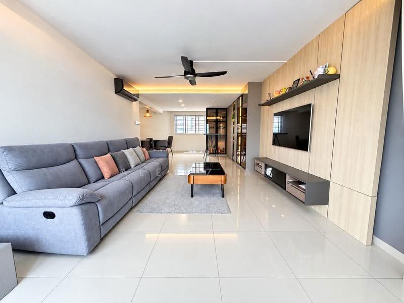 159 Yishun Street 11, 159 Yishun Street 11, Sembawang / Yishun, 3 Bedrooms, 1,356 sqft, HDB Flat For Sale, by Alex Zhan, 500280205 - Living Room - PropertyGuru.com.sg