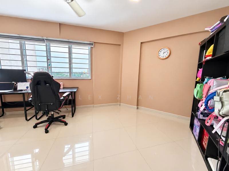 159 Yishun Street 11, 159 Yishun Street 11, Sembawang / Yishun, 3 Bedrooms, 1,356 sqft, HDB Flat For Sale, by Alex Zhan, 500280205 - PropertyGuru.com.sg