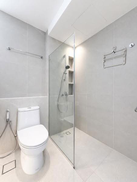 Hume Park II, 27 Hume Avenue, Clementi Park / Upper Bukit Timah, 3 Bedrooms, 1,249 sqft, Condominium For Rent, by Andy Lim 林佳俊, 500280214 - Bathroom - PropertyGuru.com.sg