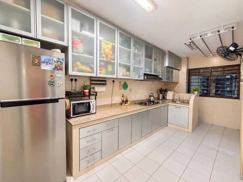 320A Anchorvale Drive, 320A Anchorvale Drive, Hougang / Punggol / Sengkang, 3 Bedrooms, 947 sqft, HDB Flat For Sale, by Angie Lua, 500280229 - Kitchen - PropertyGuru.com.sg