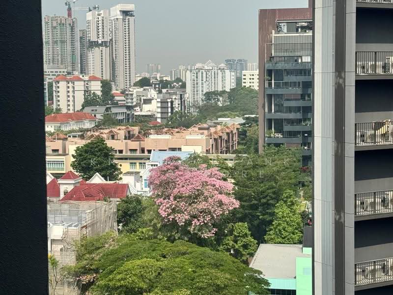 Leedon Green, 32 Leedon Heights, Tanglin / Holland / Bukit Timah, 1 Bedroom, 603 sqft, Condominium For Sale, by GWEN LIM, 500280233 - Exterior - PropertyGuru.com.sg
