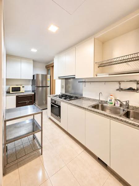 The Sensoria, 1 Jalan Ulu Sembawang, Sembawang / Yishun, 2 Bedrooms, 1,072 sqft, Condominium For Sale, by Phyllis Tan, 500280236 - Kitchen - PropertyGuru.com.sg