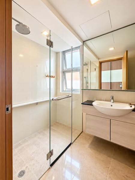 The Sensoria, 1 Jalan Ulu Sembawang, Sembawang / Yishun, 2 Bedrooms, 1,072 sqft, Condominium For Sale, by Phyllis Tan, 500280236 - Bathroom - PropertyGuru.com.sg