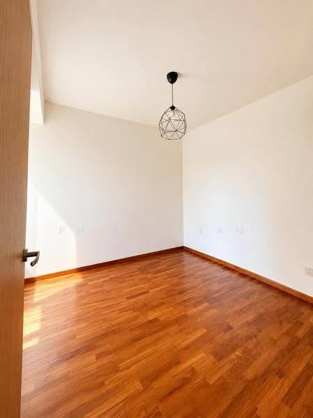 The Sensoria, 1 Jalan Ulu Sembawang, Sembawang / Yishun, 2 Bedrooms, 1,072 sqft, Condominium For Sale, by Phyllis Tan, 500280236 - Bedroom - PropertyGuru.com.sg