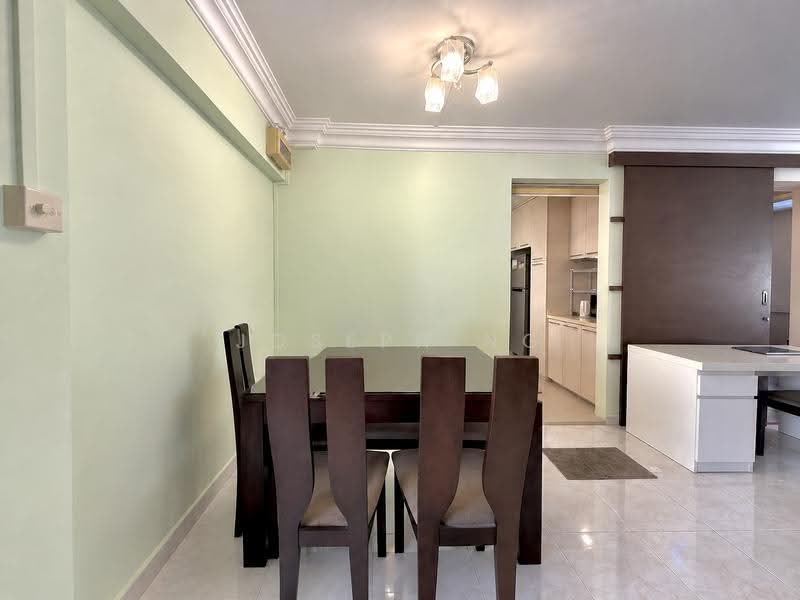705 Tampines Street 71, 705 Tampines Street 71, Pasir Ris / Tampines, 3 Bedrooms, 1,066 sqft, HDB Flat For Sale, by Joseph Ng, 500280253 - Dining Room - PropertyGuru.com.sg