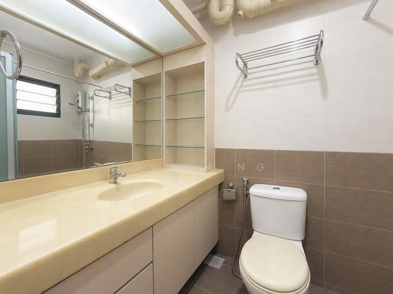 705 Tampines Street 71, 705 Tampines Street 71, Pasir Ris / Tampines, 3 Bedrooms, 1,066 sqft, HDB Flat For Sale, by Joseph Ng, 500280253 - Bathroom - PropertyGuru.com.sg