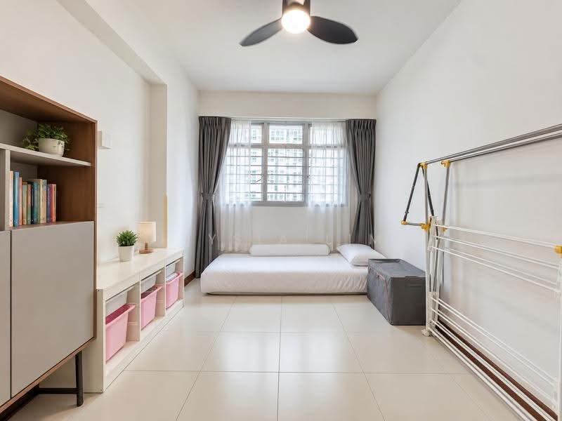 315A Yishun Greenwalk, 315A Yishun Avenue 9, Sembawang / Yishun, 3 Bedrooms, 990 sqft, HDB Flat For Sale, by Elysia Lim, 500280258 - Bedroom - PropertyGuru.com.sg