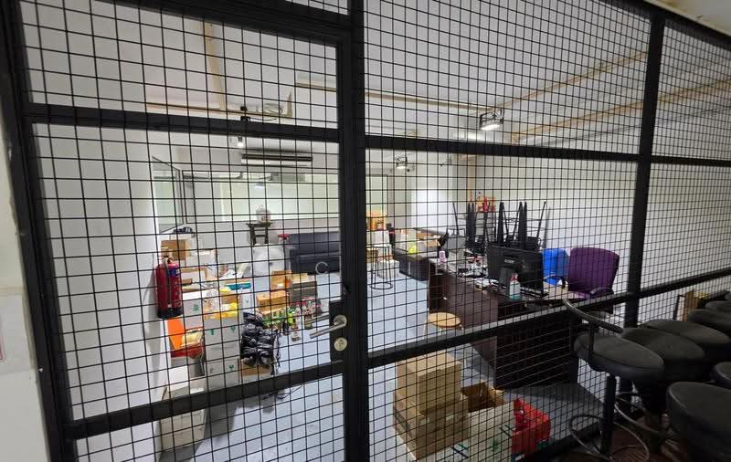 E9 Premium, 61 Woodlands Industrial Park E9, Sembawang / Yishun, 5,231 sqft, Factory / Workshop (B2) For Sale, by Eric Liew, 500280260 - Interior - CommercialGuru.com.sg