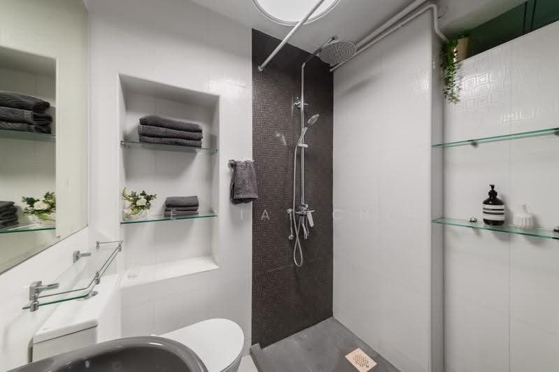 10 Jalan Batu, 10 10, East Coast / Marine Parade, 4 Bedrooms, 1,517 sqft, HDB Flat For Sale, by Lee Kiat Chin, 500280270 - PropertyGuru.com.sg