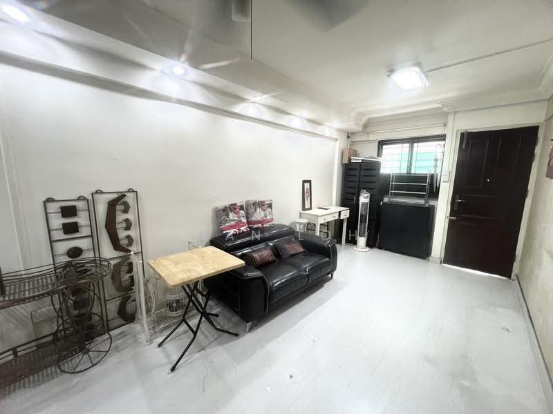 424 Ang Mo Kio Avenue 3, 424 Ang Mo Kio Avenue 3, Ang Mo Kio / Bishan / Thomson, 2 Bedrooms, 785 sqft, HDB Flat For Sale, by Alan Loh, 500280274 - Living Room - PropertyGuru.com.sg