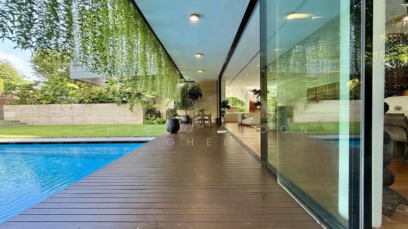 Rare Bungalow Only Zoning and Within 1km of Nan Hwa Primary, Faber Park, Buona Vista / West Coast / Clementi New Town, 5 Bedrooms, 6,400 sqft, Bungalow House For Sale, by Cheong Choon Ghee, 500280285 - PropertyGuru.com.sg