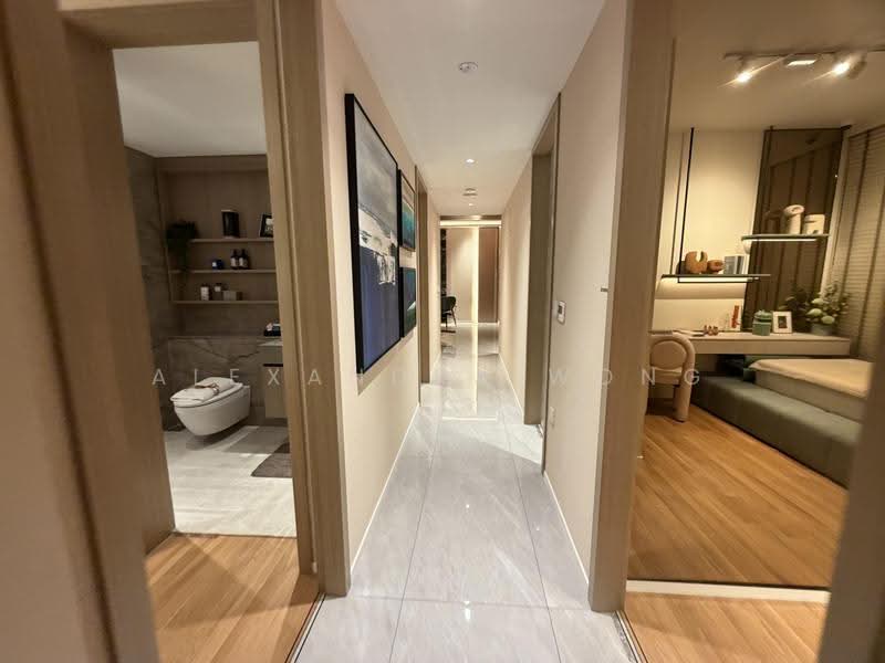 PARKTOWN Residence, Tampines Street 62, Pasir Ris / Tampines, 4 Bedrooms, 1,496 sqft, Condominium For Sale, by Alexandra Wong, 500280290 - Corridor - PropertyGuru.com.sg