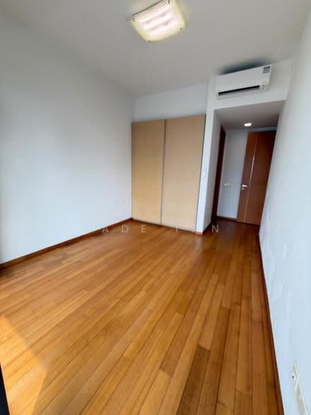 Marina Bay Residences, 18 Marina Boulevard, Boat Quay / Raffles Place / Marina, 4 Bedrooms, 2,368 sqft, Condominium For Sale, by Jade Tan, 500280292 - Interior - PropertyGuru.com.sg