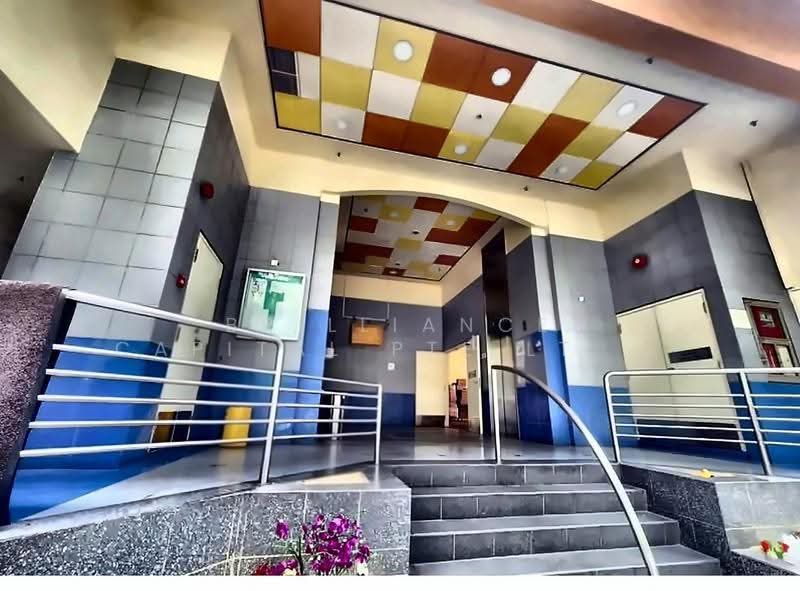 Henderson Industrial Park, 205 Henderson Road, Alexandra / Commonwealth, 10,926 sqft, Light Industrial (B1) For Sale, by CHEN TIANYI, 500280299 - Entrance - CommercialGuru.com.sg