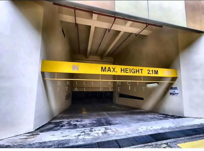 Henderson Industrial Park, 205 Henderson Road, Alexandra / Commonwealth, 10,926 sqft, Light Industrial (B1) For Sale, by CHEN TIANYI, 500280299 - Car Park - CommercialGuru.com.sg