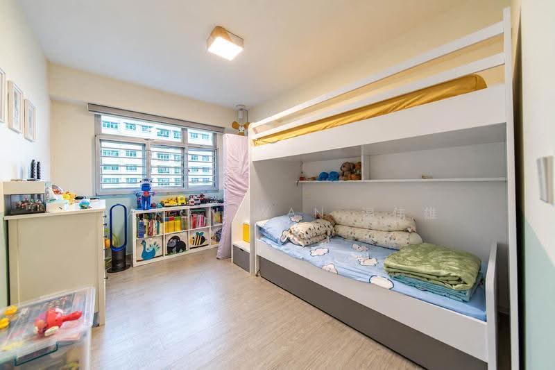 426D Yishun Avenue 11, 426D Yishun Avenue 11, Sembawang / Yishun, 3 Bedrooms, 1,206 sqft, HDB Flat For Sale, by Aaron Wan 温伟雄, 500280304 - Bedroom - PropertyGuru.com.sg