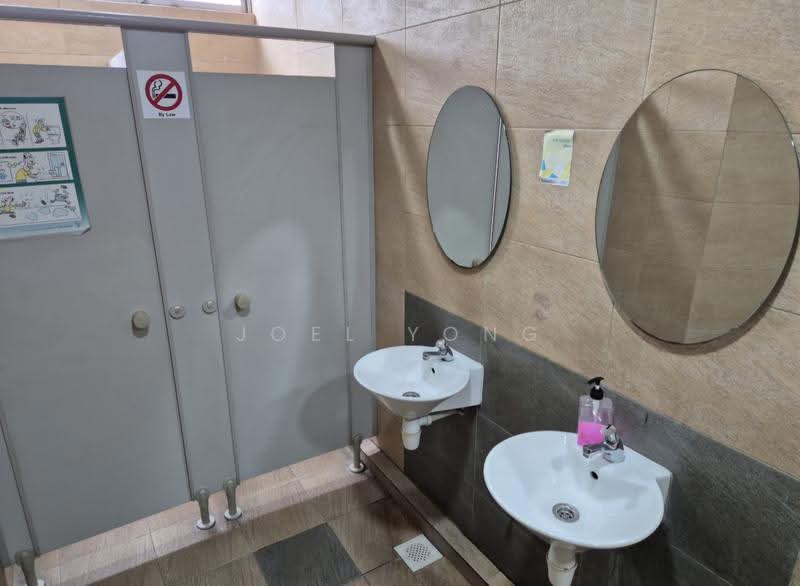 own door window office with 2 rooms (bugis)!, opposite bugis junction!, Beach Road / Bugis / Rochor, 366 sqft, Office For Rent, by Joel Yong, 500280306 - CommercialGuru.com.sg