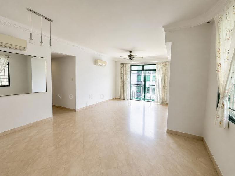 Parc Palais, 47 Hume Avenue, Clementi Park / Upper Bukit Timah, 4 Bedrooms, 1,485 sqft, Condominium For Sale, by Ng Kok Hong (Ernest), 500280327 - Living Room - PropertyGuru.com.sg