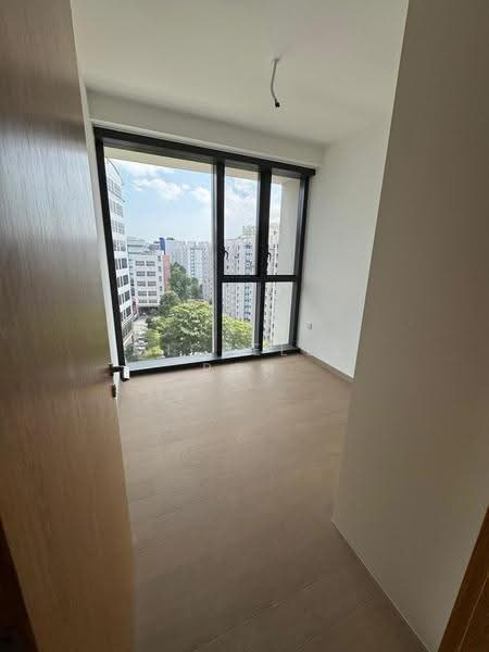Penrose, 26 Sims Drive, Eunos / Geylang / Paya Lebar, 3 Bedrooms, 1,055 sqft, Condominium For Sale, by Michelle Poh, 500280329 - View - PropertyGuru.com.sg