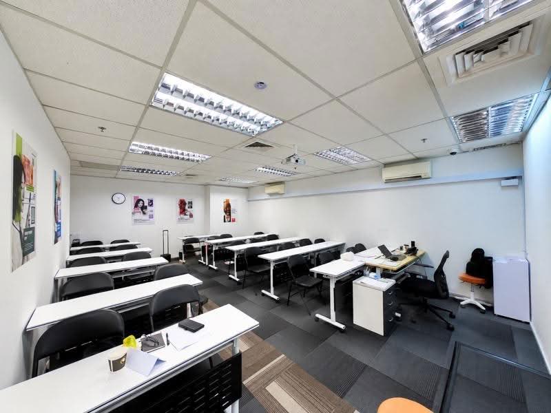 International Plaza, 10 10, Chinatown / Tanjong Pagar, 2,217 sqft, Office For Sale, by Eugene Chen 陈加明, 500280339 - CommercialGuru.com.sg