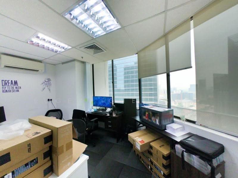 International Plaza, 10 10, Chinatown / Tanjong Pagar, 2,217 sqft, Office For Sale, by Eugene Chen 陈加明, 500280339 - CommercialGuru.com.sg