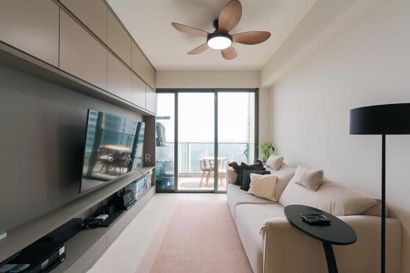 Clavon, Clementi Avenue 1, Buona Vista / West Coast / Clementi New Town, 4 Bedrooms, 1,356 sqft, Condominium For Sale, by Sarah Wong, 500280340 - Living Room - PropertyGuru.com.sg