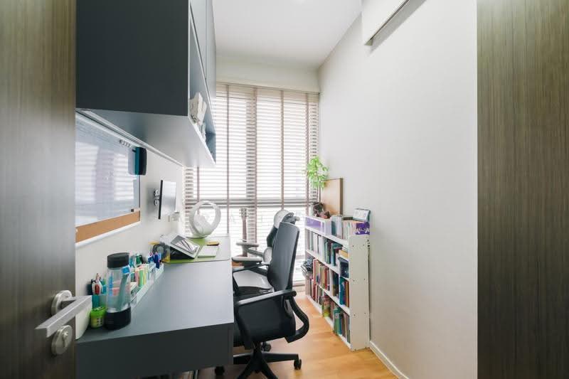 Clavon, Clementi Avenue 1, Buona Vista / West Coast / Clementi New Town, 4 Bedrooms, 1,356 sqft, Condominium For Sale, by Sarah Wong, 500280340 - Study - PropertyGuru.com.sg