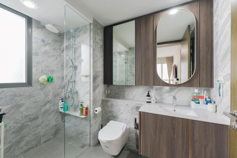 Clavon, Clementi Avenue 1, Buona Vista / West Coast / Clementi New Town, 4 Bedrooms, 1,356 sqft, Condominium For Sale, by Sarah Wong, 500280340 - Bathroom - PropertyGuru.com.sg