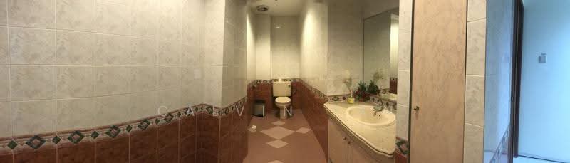 Crystal Time Building, 16 Tannery Lane, Macpherson / Potong Pasir, 2,150 sqft, Light Industrial (B1) For Rent, by Calvin Tan, 500280356 - Bathroom - CommercialGuru.com.sg