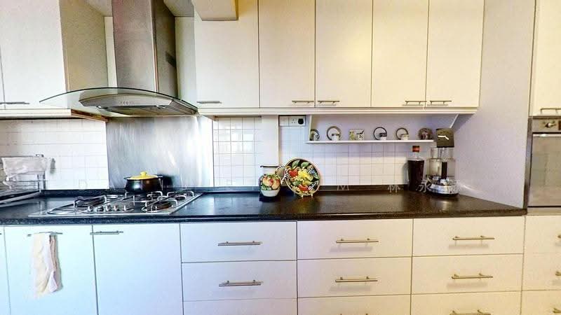 61 New Upper Changi Road, 61 New Upper Changi Road, Bedok / Upper East Coast, 3 Bedrooms, 118 sqft, HDB Flat For Sale, by Danis ET Lim 林永添, 500280357 - Kitchen - PropertyGuru.com.sg