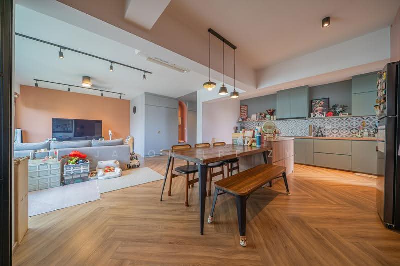 402B Fernvale Lane, 402B Fernvale Lane, Seletar / Yio Chu Kang, 3 Bedrooms, 1,216 sqft, HDB Flat For Sale, by Jason Lee ZY, 500280375 - Living Room - PropertyGuru.com.sg