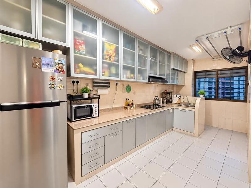 320A Anchorvale Drive, 320A Anchorvale Drive, Hougang / Punggol / Sengkang, 3 Bedrooms, 947 sqft, HDB Flat For Sale, by Kendrew Peh, 500280378 - Kitchen - PropertyGuru.com.sg