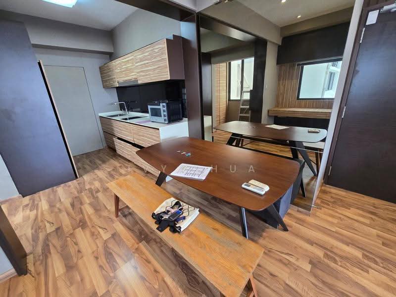 Mandarin Gardens, 5 Siglap Road, East Coast / Marine Parade, 1 Bedroom, 732 sqft, Condominium For Sale, by Ivy Shua, 500280413 - Kitchen - PropertyGuru.com.sg