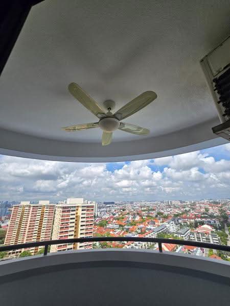 Mandarin Gardens, 5 Siglap Road, East Coast / Marine Parade, 1 Bedroom, 732 sqft, Condominium For Sale, by Ivy Shua, 500280413 - Balcony - PropertyGuru.com.sg