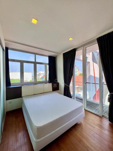 Espira Residence, 80 Lorong K Telok Kurau, East Coast / Marine Parade, 2 Bedrooms, 786 sqft, Apartment For Sale, by Terence Tee (郑志翔), 500280436 - Master Bedroom - PropertyGuru.com.sg