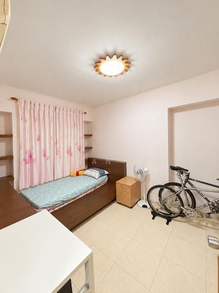 175D Punggol Field, 175D Punggol Field, Hougang / Punggol / Sengkang, 3 Bedrooms, 1,184 sqft, HDB Flat For Sale, by Gevan Lau, 500280442 - Bedroom - PropertyGuru.com.sg