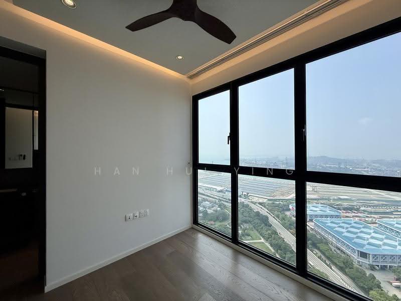 Avenue South Residence, 13 Silat Avenue, Alexandra / Commonwealth, 4 Bedrooms, 1,496 sqft, Condominium For Rent, by Han Hui Ying, 500280443 - View - PropertyGuru.com.sg