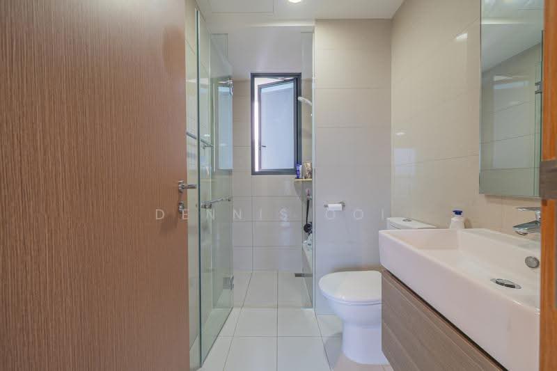 Belysa, 59 Pasir Ris Drive 1, Pasir Ris / Tampines, 3 Bedrooms, 969 sqft, Condominium For Sale, by Dennis Ooi, 500280444 - Bathroom - PropertyGuru.com.sg