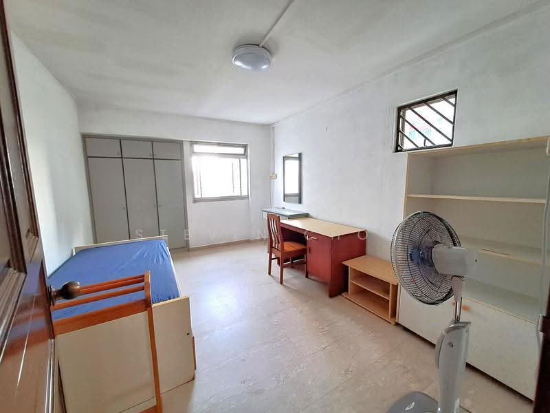 107 Jurong East Street 13, 107 Jurong East Street 13, Boon Lay / Jurong / Tuas, Room Rental, 120 sqft, HDB Flat For Rent, by Steven Choo, 500280462 - Bedroom - PropertyGuru.com.sg