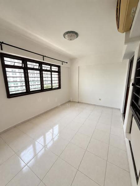 309D Anchorvale Road, 309D Anchorvale Road, Hougang / Punggol / Sengkang, 3 Bedrooms, 969 sqft, HDB Flat For Sale, by Wee Teck Ang, 500280473 - Master Bedroom - PropertyGuru.com.sg