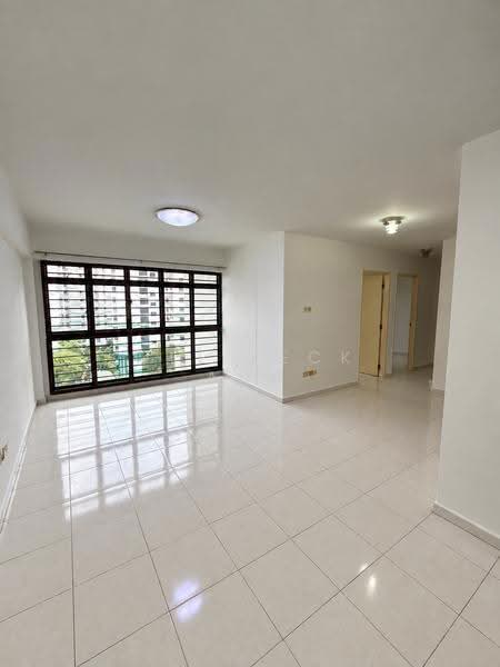 309D Anchorvale Road, 309D Anchorvale Road, Hougang / Punggol / Sengkang, 3 Bedrooms, 969 sqft, HDB Flat For Sale, by Wee Teck Ang, 500280473 - Living Room - PropertyGuru.com.sg