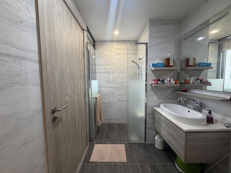 The Alps Residences, Tampines Avenue 10, Pasir Ris / Tampines, 2 Bedrooms, 700 sqft, Condominium For Sale, by Alicia Tan, 500280528 - PropertyGuru.com.sg