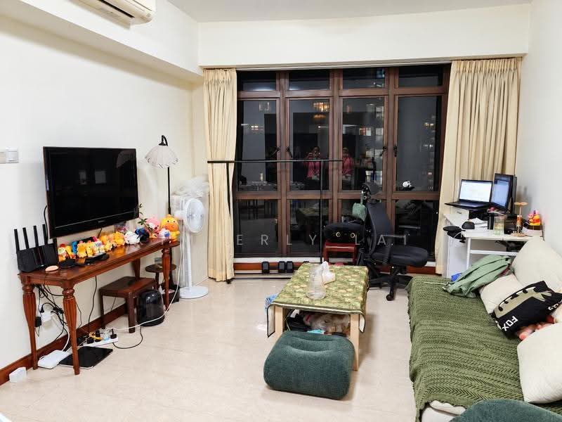 Largest 1BR, 635sqft, 4mins to MRT, 5pri schools inside 1km, Boon Lay / Jurong / Tuas, 2 Bedrooms, 634 sqft, Condominium For Sale, by Kimberly Lai, 500280541 - Living Room - PropertyGuru.com.sg
