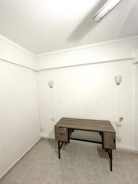 176 Ang Mo Kio Avenue 4, 176 Ang Mo Kio Avenue 4, Ang Mo Kio / Bishan / Thomson, Room Rental, 120 sqft, HDB Flat For Rent, by Valerie Teo, 500280553 - Study - PropertyGuru.com.sg