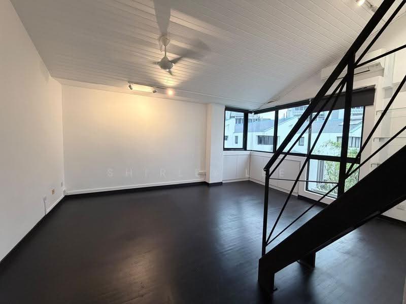 Rich East Garden, 300 Upper East Coast Road, Bedok / Upper East Coast, 3 Bedrooms, 2,390 sqft, Condominium For Rent, by Shirley Lee, 500280561 - Living Room - PropertyGuru.com.sg