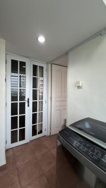 Pandan Valley, 4 Pandan Valley, Clementi Park / Upper Bukit Timah, 1 Bedroom, 300 sqft, Condominium For Rent, by Eric Yam, 500280569 - PropertyGuru.com.sg