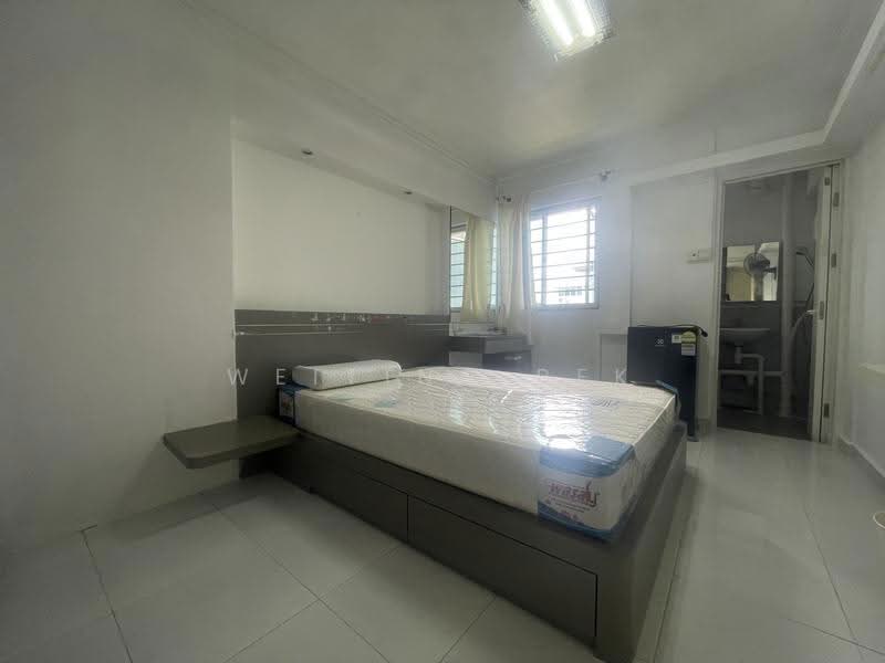106 Aljunied Crescent, 106 Aljunied Crescent, Eunos / Geylang / Paya Lebar, Room Rental, 150 sqft, HDB Flat For Rent, by Weiting Bek, 500280584 - Bedroom - PropertyGuru.com.sg