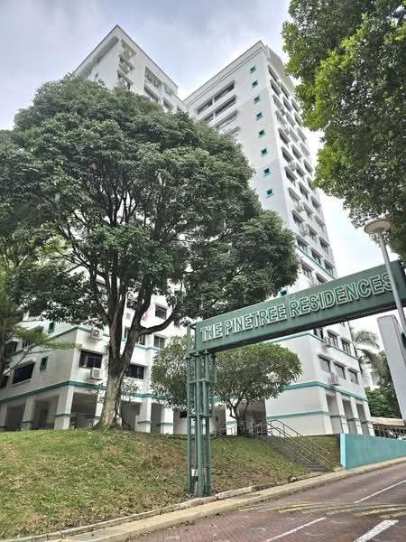 577 Hougang Avenue 4, 577 Hougang Avenue 4, Hougang / Punggol / Sengkang, 4 Bedrooms, 1,507 sqft, HDB Flat For Sale, by Wayne Lim, 500280591 - Exterior - PropertyGuru.com.sg