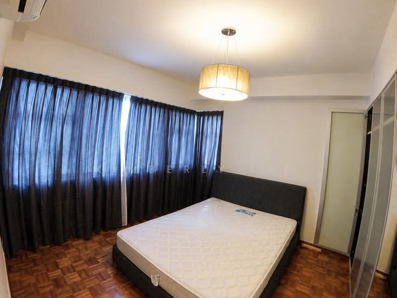 For investors/Coliving, 1BR convertible to 2BR or study 2 mins to MRT., Alexandra / Commonwealth, 2 Bedrooms, 763 sqft, Condominium For Sale, by Kimberly Lai, 500280597 - Bedroom - PropertyGuru.com.sg