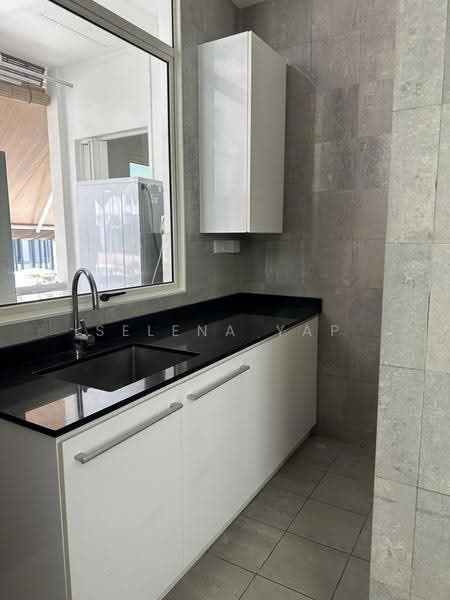 University Park, University Walk, Newton / Novena, 5 Bedrooms, 3,100 sqft, Semi-Detached House For Rent, by Selena Yap, 500280600 - PropertyGuru.com.sg